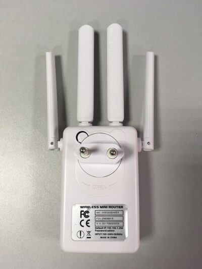 Four Antenna Wireless Router Repeater - Image 4