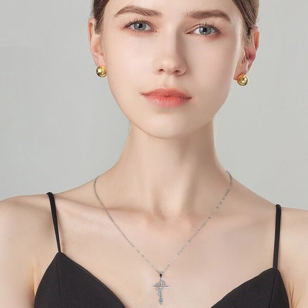 Fashion European And American Style Cross Necklace for women  Chain - Image 2